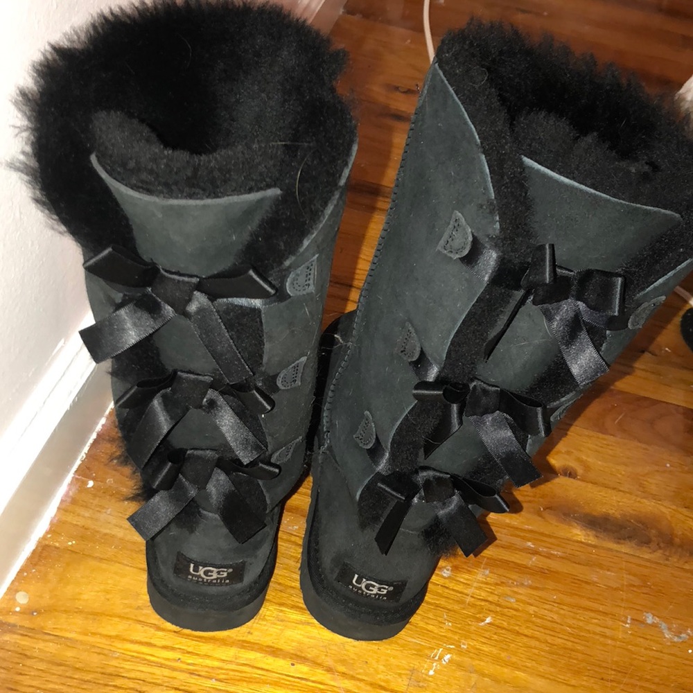 Bailey Bow Uggs - image 1